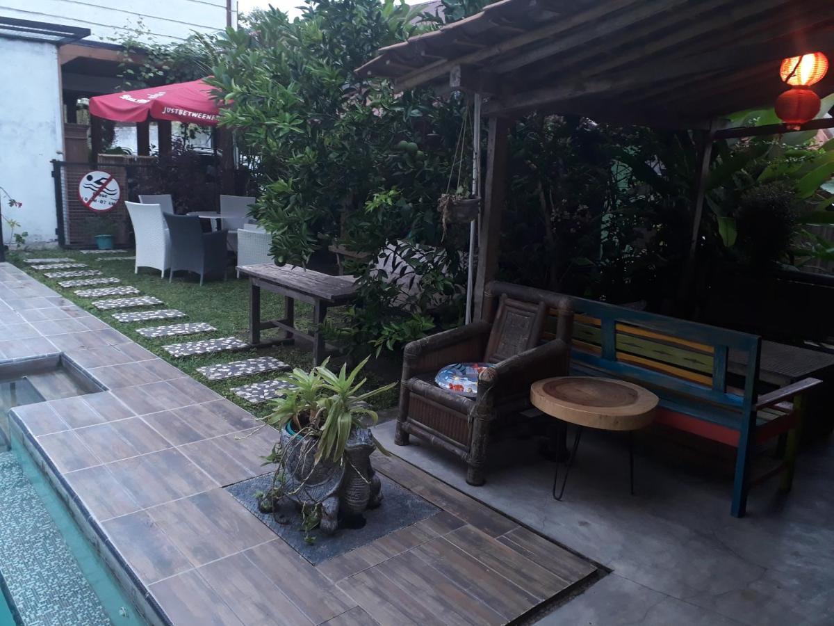 Arjuna Garden Homestay 요그야카르타 외부 사진