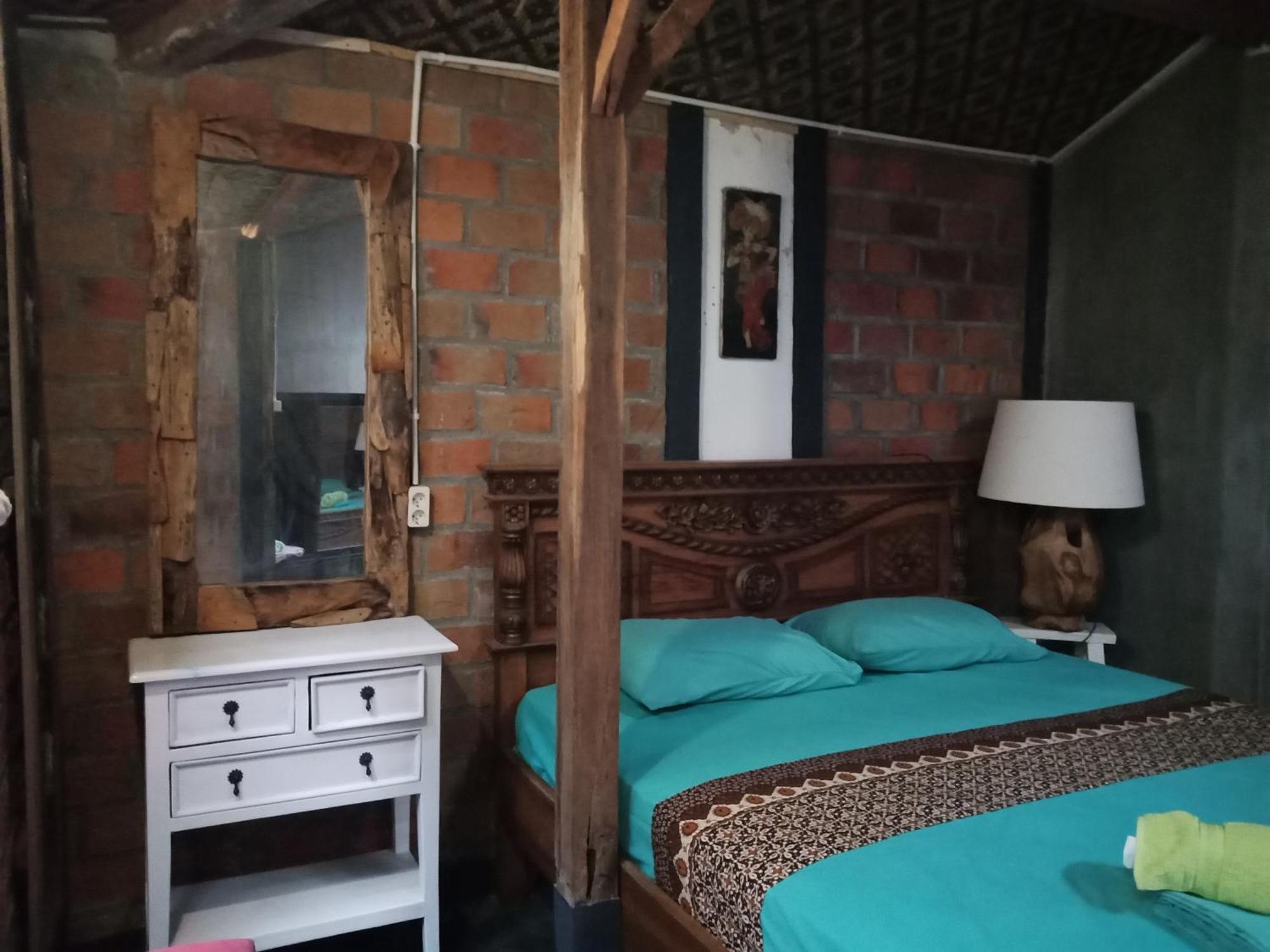Arjuna Garden Homestay 요그야카르타 외부 사진